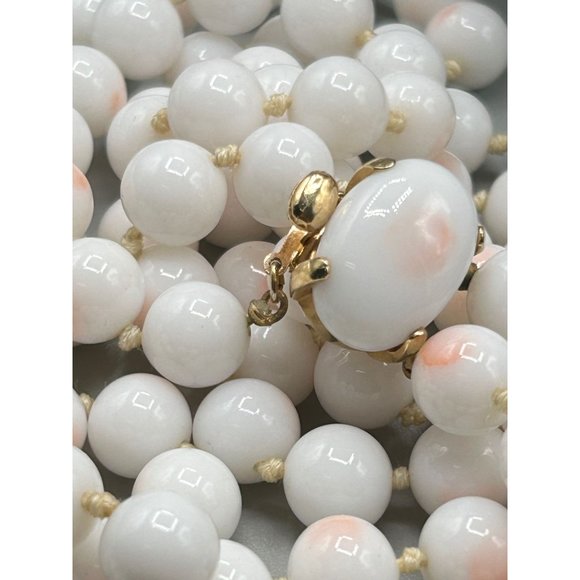 Signed TRIFARI Faux Angel Skin Coral Necklace Glass Beads Hand Knotted Strand - Picture 12 of 13